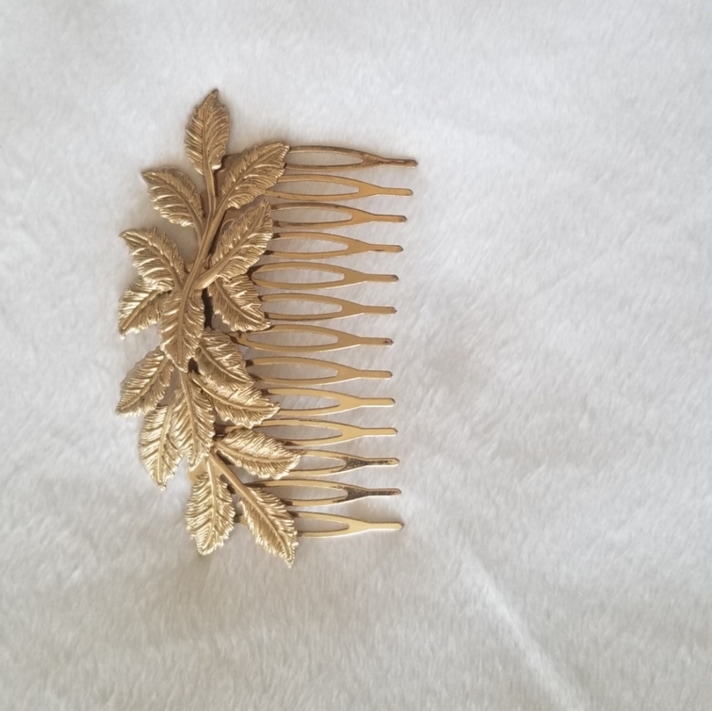 💙 Gold leaf hair comb
